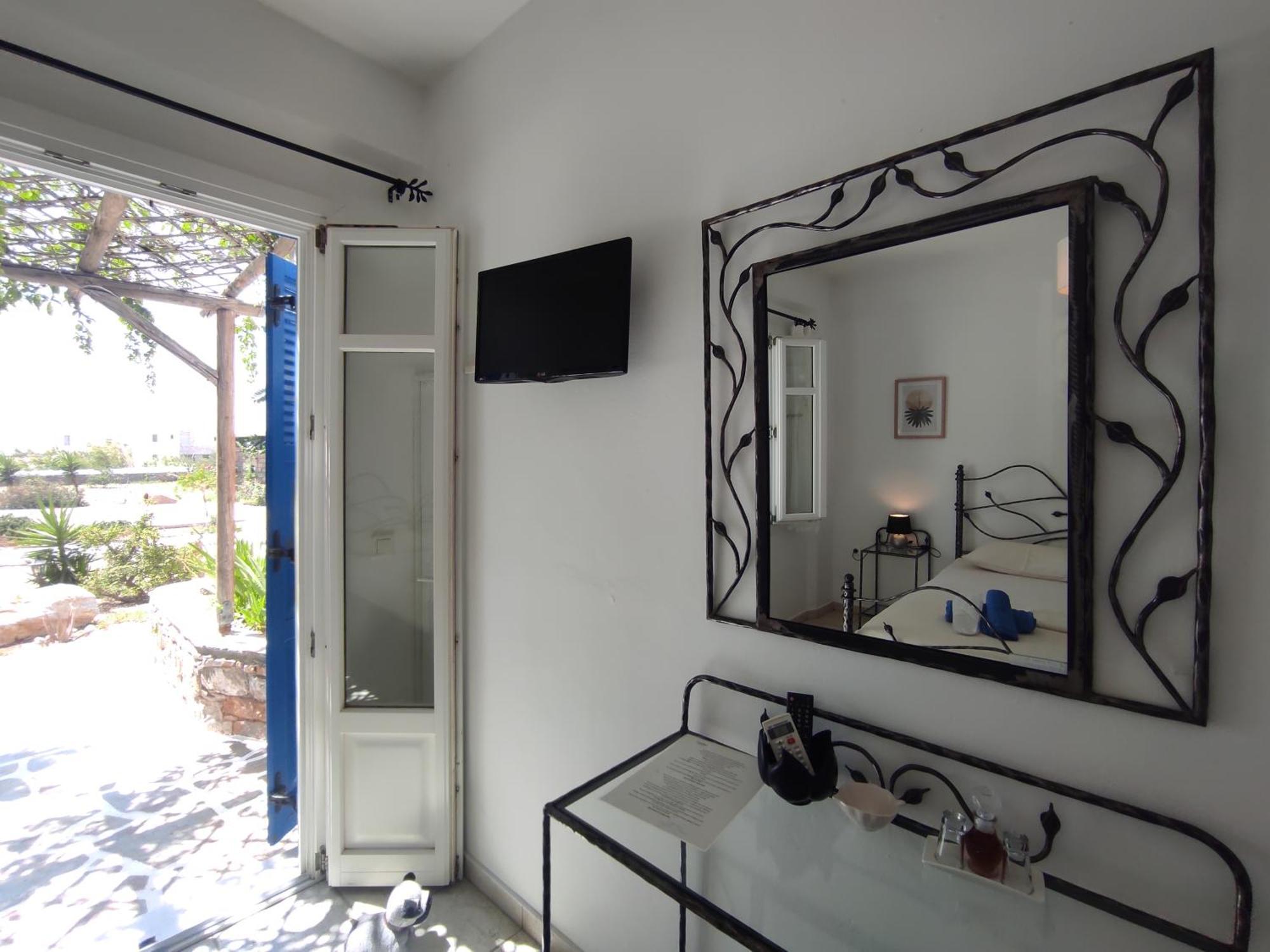 Villa Le Grand Bleu Катапола Екстериор снимка